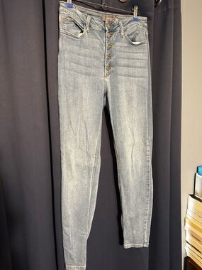 Just USA Light Wash High-Rise Button-Fly Skinny Jeans